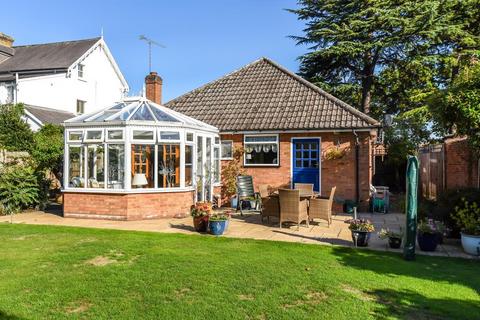 3 bedroom detached bungalow for sale, Egham,  Surrey,  TW20