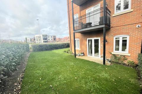 2 bedroom apartment to rent, Eldridge Park,  Wokingham,  RG40