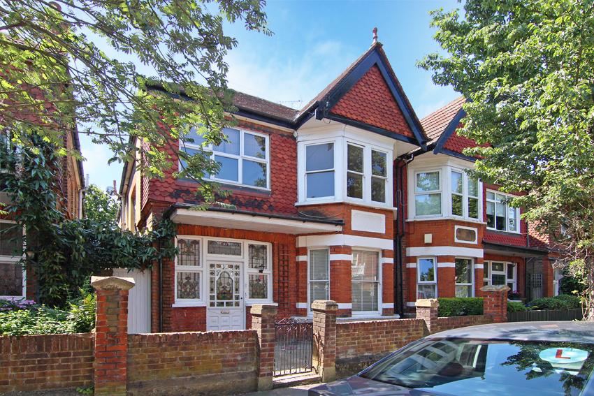 King Edwards Gardens, Acton, London, W3 4 bed house £1,250,000