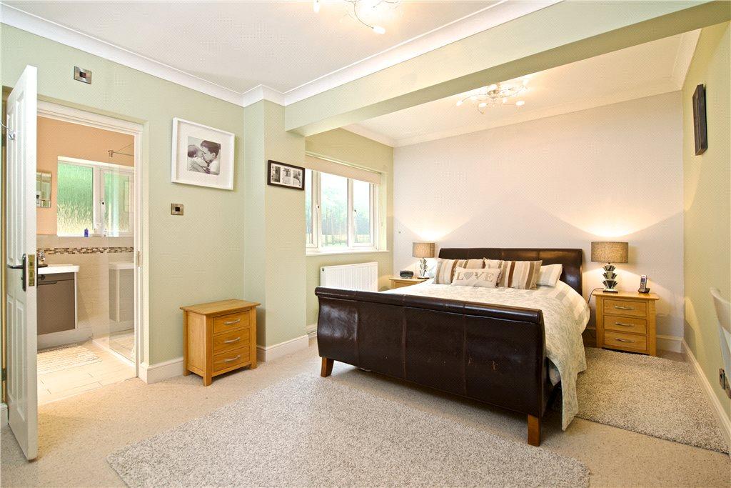 Principal Bedroom