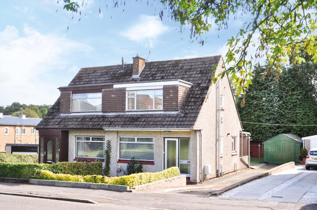 Castlehill Road, Bearsden, East Dunbartonshire, G61 4DY 3 bed semidetached house £185,000