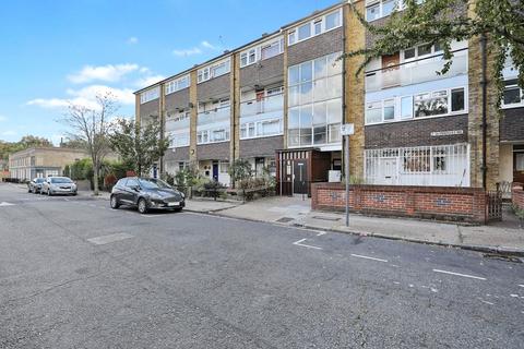 3 bedroom apartment to rent, Portelet Road, London, E1