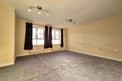 2 bedroom apartment to rent, Lissimore Drive, Tipton