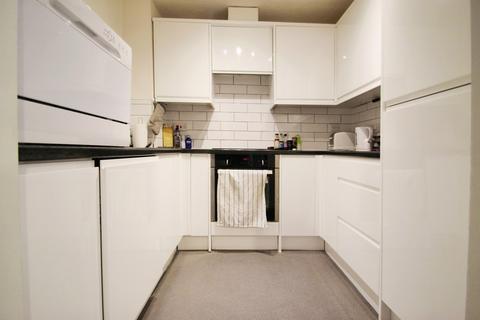 2 bedroom apartment to rent, Tennyson Lodge, Oxford