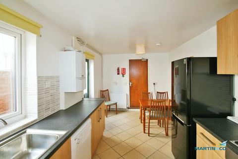 undefined, Warwick Street, Iffley