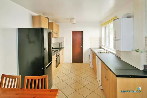 undefined, Warwick Street, Iffley
