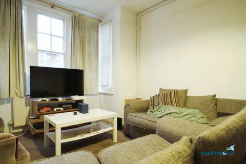 undefined, Warwick Street, Iffley