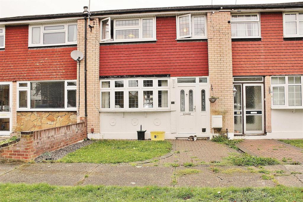 Mandeville Way, Benfleet 3 bed terraced house - £289,995