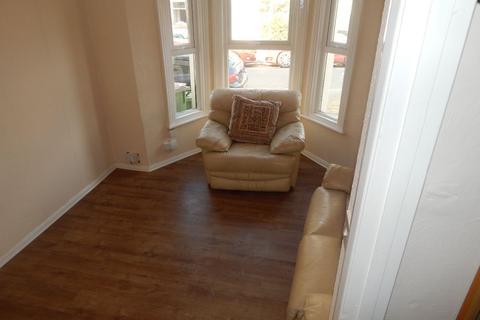 1 bedroom flat to rent, Bournemouth Road