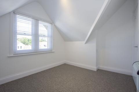 2 bedroom flat to rent, Percy Road, Boscombe Spa