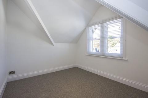 2 bedroom flat to rent, Percy Road, Boscombe Spa