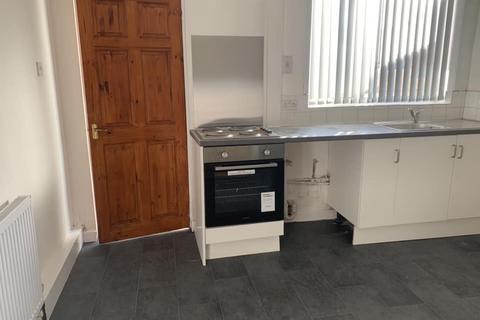 2 bedroom house to rent, Hickleton Terrace, Thurnscoe