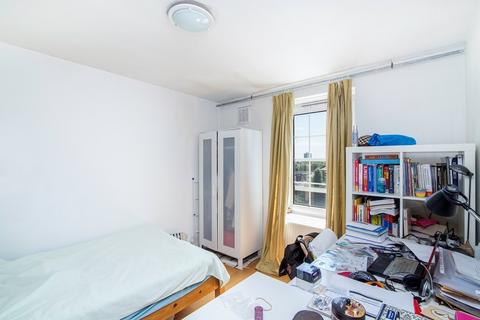 2 bedroom flat to rent, Islip Street, Kentish Town, NW5