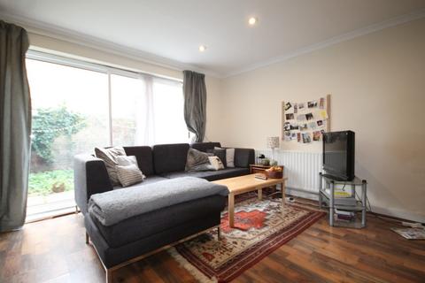 2 bedroom flat to rent, Ascham Street, Kentish Town, NW5