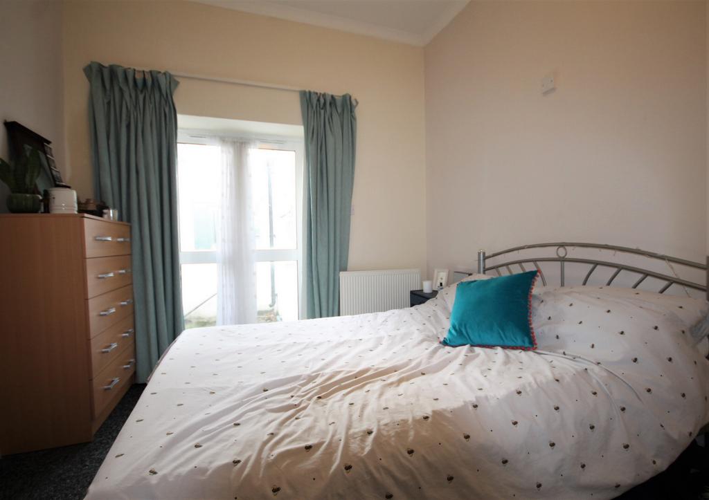 Bedroom2