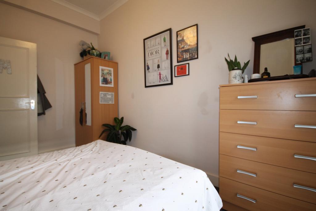 Bedroom2