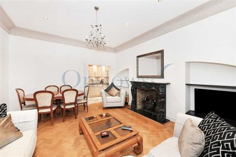 3 bedroom apartment for sale, Queens Gate, London