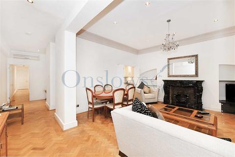 3 bedroom apartment for sale, Queens Gate, London