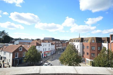 2 bedroom flat to rent, Unicorn House, Eastgate Square, Chichester, PO19