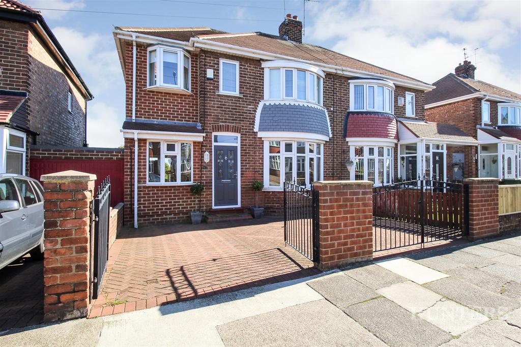 Alston Crescent, Fulwell, Sunderland, SR6 8NH 3 bed semidetached house