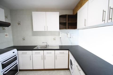 2 bedroom apartment to rent - Ingledew Court, Moortown, Leeds, LS17 8TP
