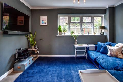 15 Harcourt Close, Henley-on-thames, RG9 1UZ