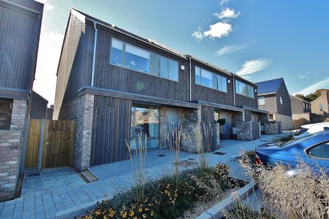 undefined, Eversley Gardens, Kings Worthy, Winchester UNFURNISHED