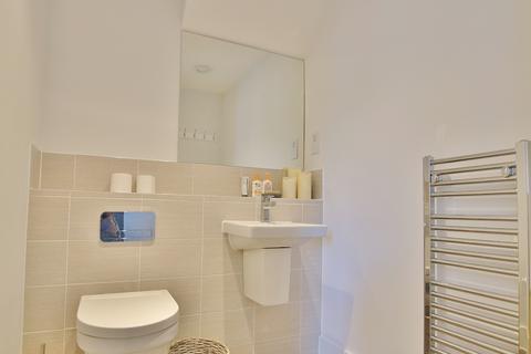 undefined, Eversley Gardens, Kings Worthy, Winchester UNFURNISHED