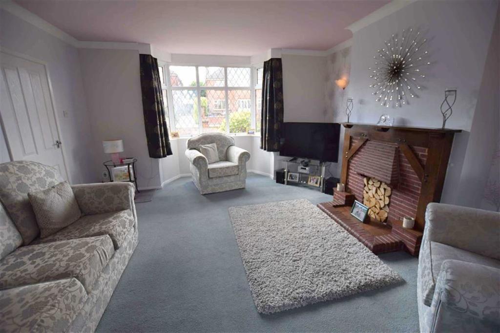 Vivian Avenue, Grimsby, North East Lincolnshire 3 bed semidetached