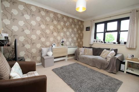 1 bedroom flat to rent, Lawn Close, Swanley, BR8
