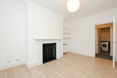 1 bedroom flat to rent, Stoke Newington High Street, Stoke Newington