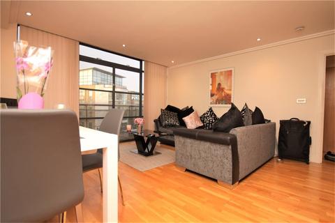 1 bedroom apartment to rent, Point Wharf Lane, Brentford, TW8