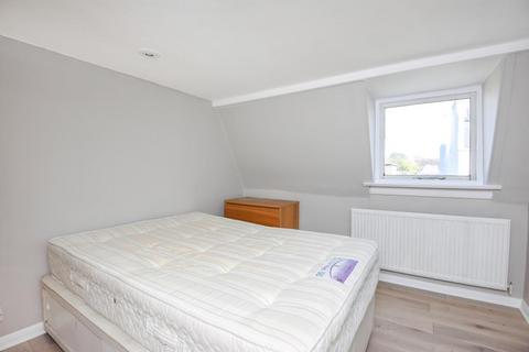 undefined, Hill Rise,  Richmond,  TW10