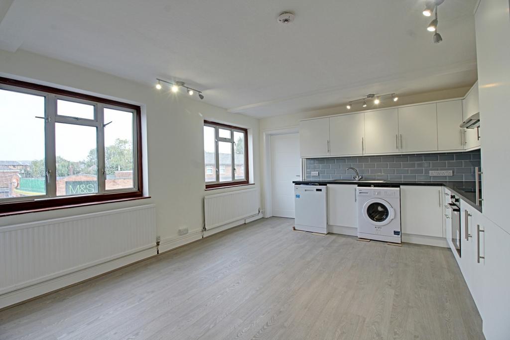 Kitchen (Main)