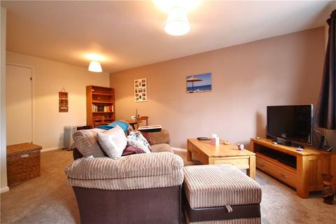 1 bedroom maisonette to rent, Torridon Close, Woking, Surrey, GU21