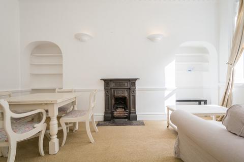 1 bedroom ground floor flat to rent, New King Street, Bath