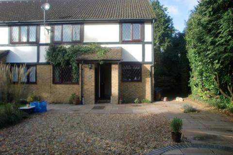 2 bedroom semi-detached house to rent, Hardwicke Gardens,  Amersham,  HP6