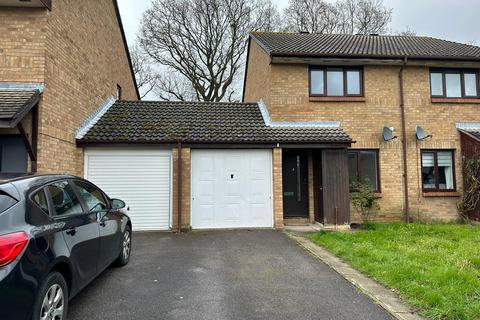 2 bedroom semi-detached house to rent, Locks Heath  Primrose Way  UNFURNISHED