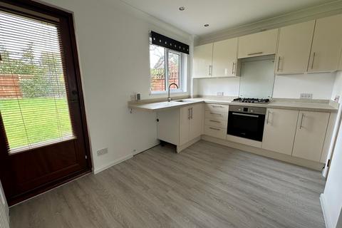 2 bedroom semi-detached house to rent, Locks Heath  Primrose Way  UNFURNISHED