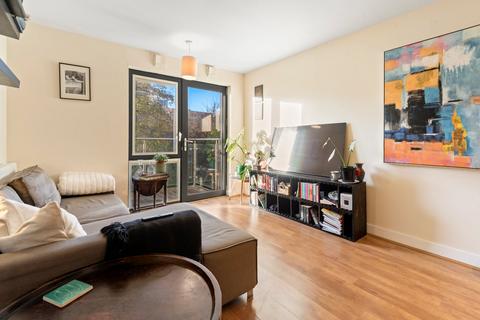 1 bedroom flat to rent - The Regent, Gwynne Road, London