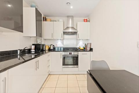 1 bedroom flat to rent, The Regent, Gwynne Road, London
