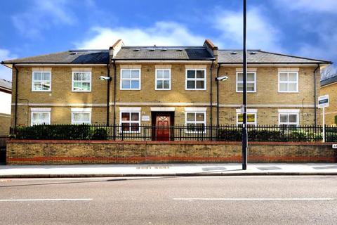 1 bedroom apartment to rent, Arlington Court, 444 Archway Road, London, N6