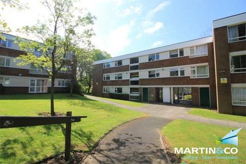 2 bedroom apartment to rent, Lloyd Square, Niall Close, Edgbaston, B15