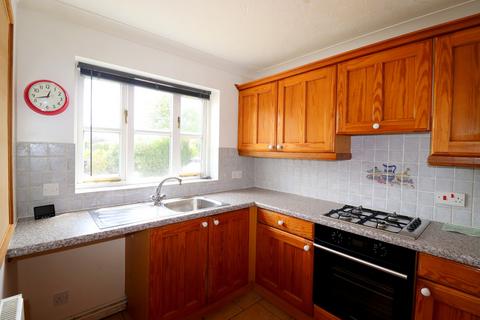 2 bedroom terraced house to rent, Elizabeth Cottages, East End