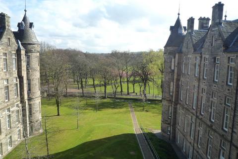 2 bedroom apartment to rent, Simpson Loan, Lauriston, Edinburgh