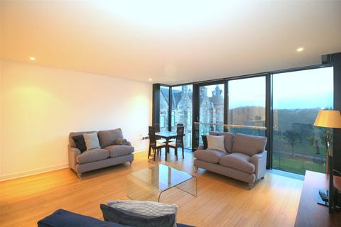 2 bedroom apartment to rent, Simpson Loan, Lauriston, Edinburgh