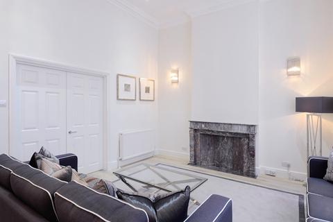 4 bedroom flat to rent, Lexham Gardens, Kensington, London W8