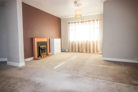 1 bedroom flat to rent, Front Street, Chirton, North Shields