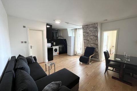 2 bedroom apartment to rent, Finchley Road, London, NW3