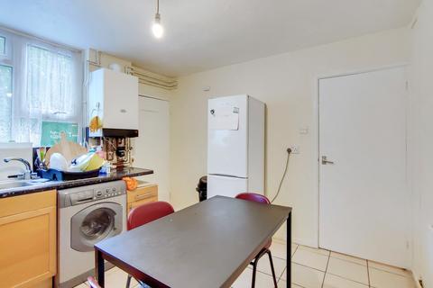 4 bedroom terraced house to rent, Penrhyn Road, Kingston Upon Thames